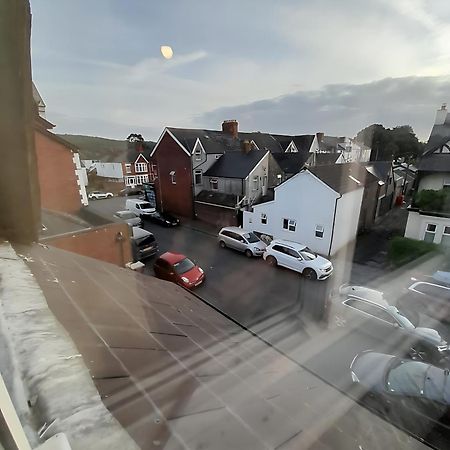 Entire Victoria Park Cardiff Apartment With Free Street Parking Bus 17 And 18 Direct To Cardiff City Centre, Fast Free Wi-Fi Zewnętrze zdjęcie