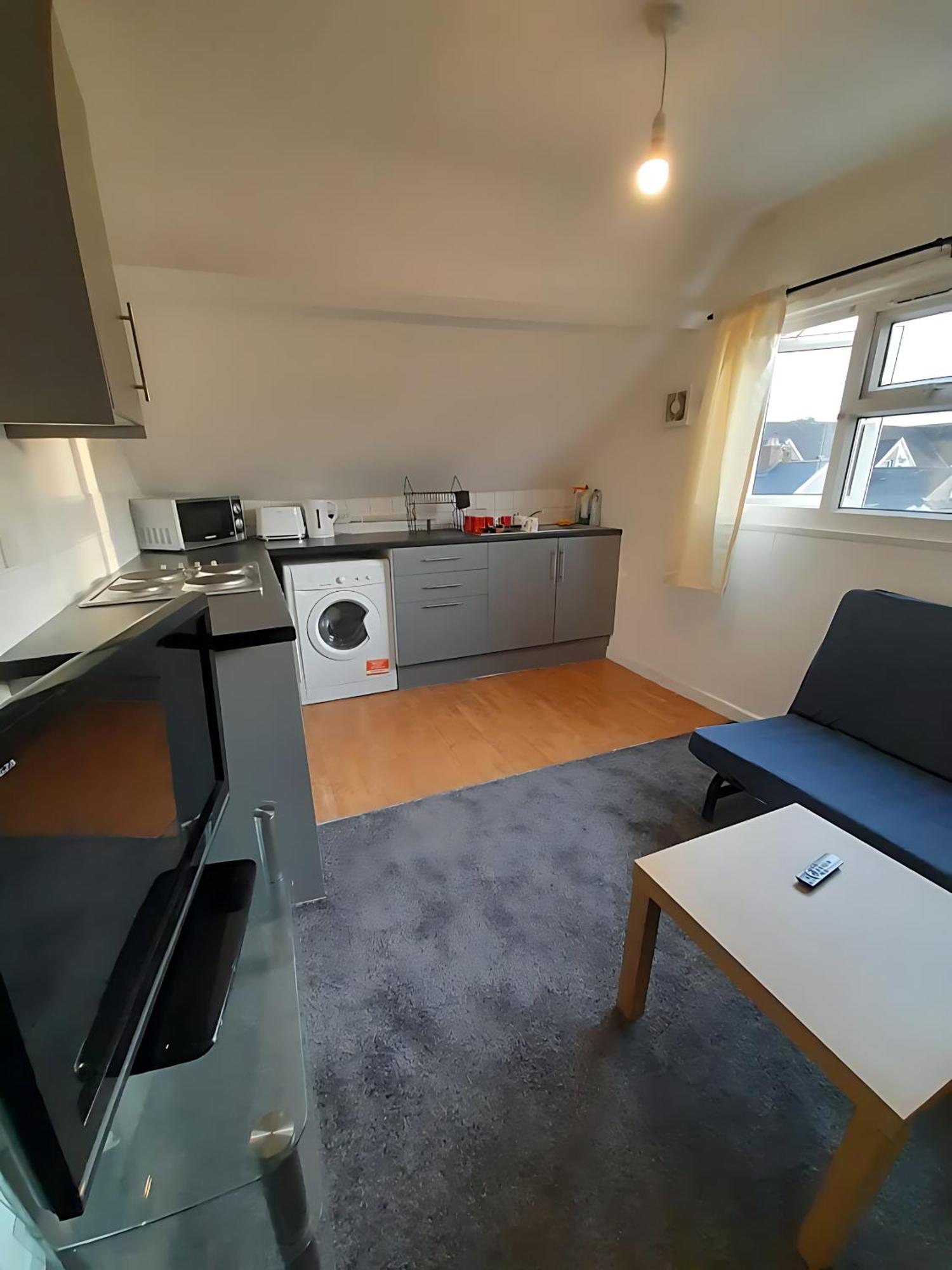 Entire Victoria Park Cardiff Apartment With Free Street Parking Bus 17 And 18 Direct To Cardiff City Centre, Fast Free Wi-Fi Zewnętrze zdjęcie